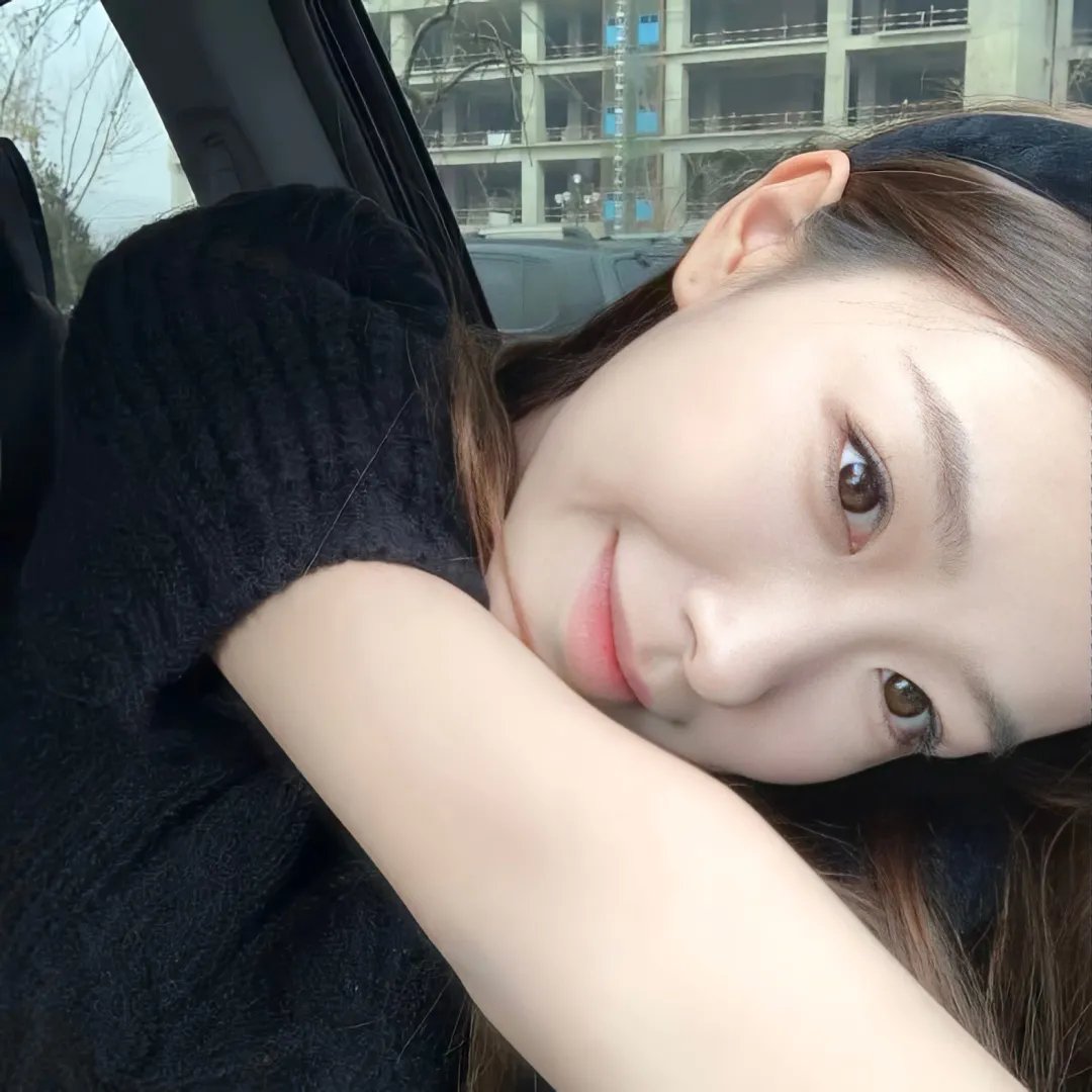 她的盛焰 封面