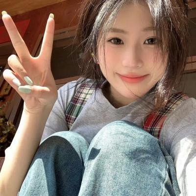 三姐妹 封面